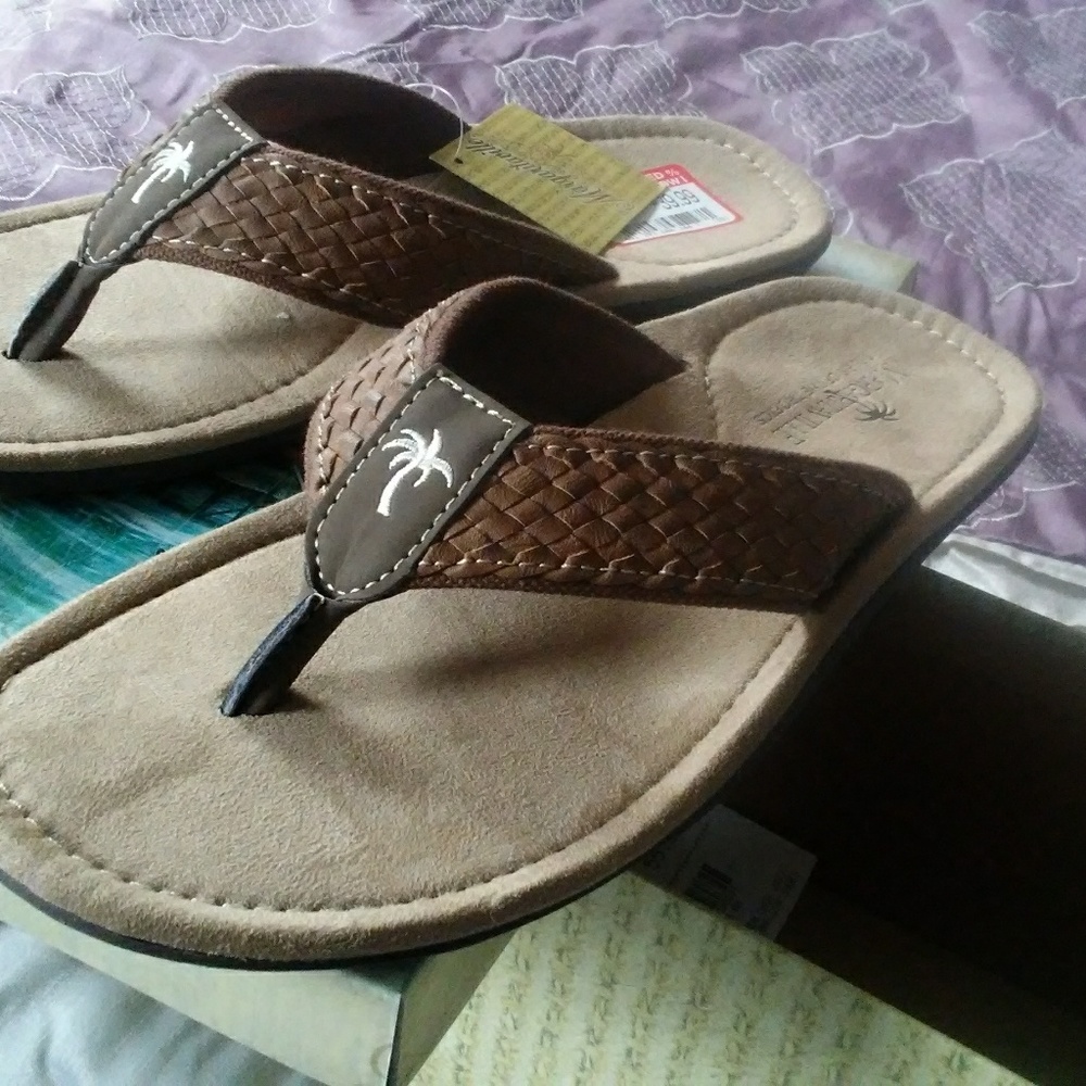 New in box Mirage Sandals by Margaritaville